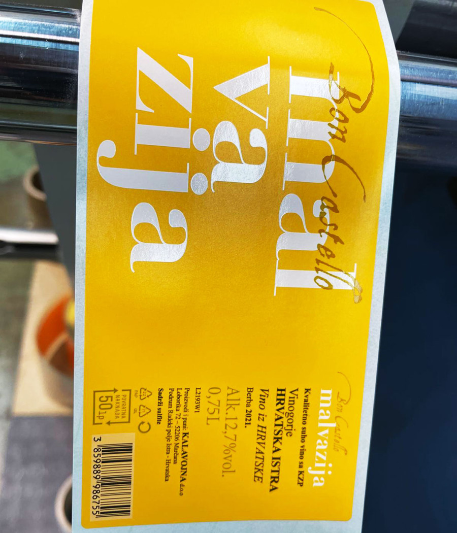 Etichette per bottiglie di vino